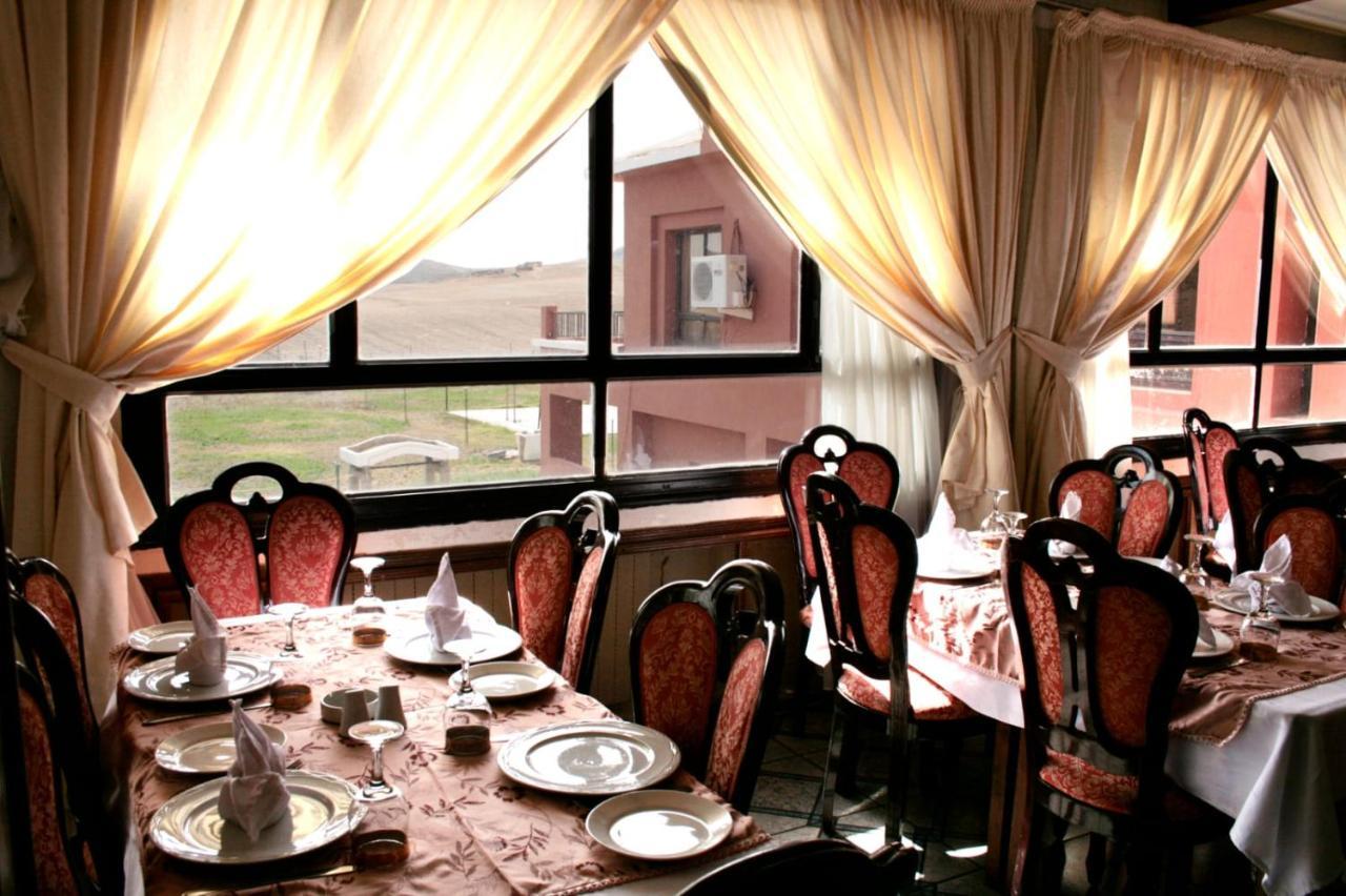 Hotel Amrouss Touristic Darmaroc Azrou Esterno foto