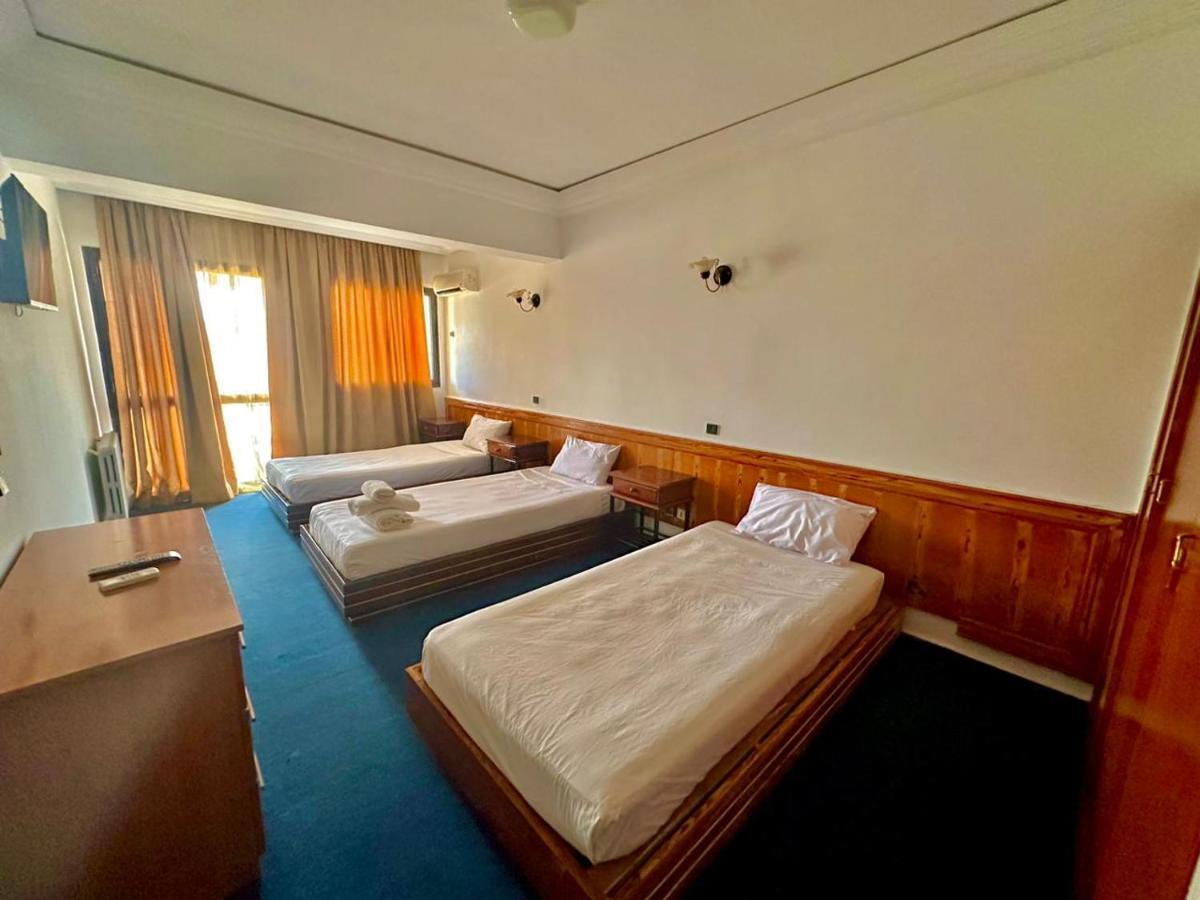 Hotel Amrouss Touristic Darmaroc Azrou Esterno foto