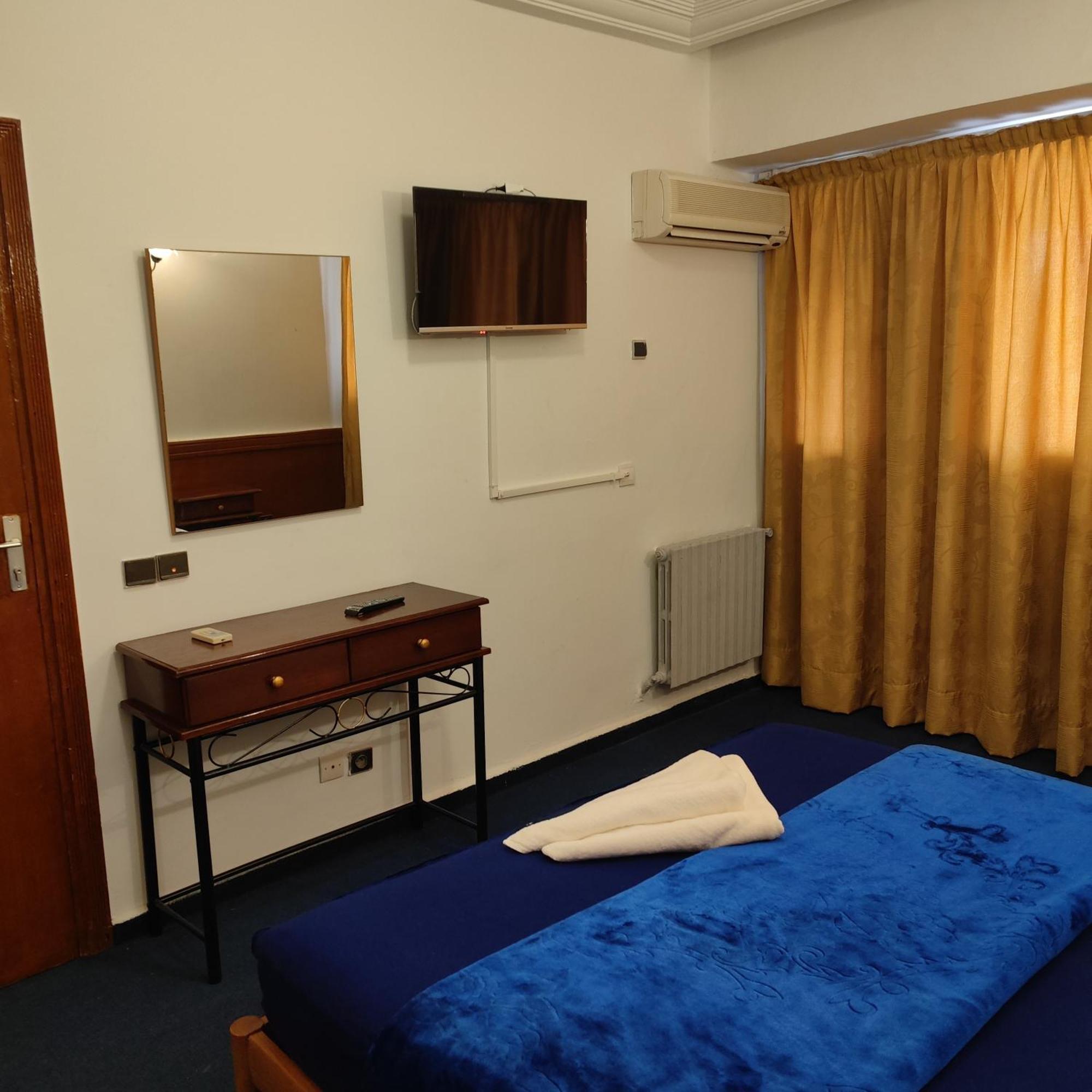 Hotel Amrouss Touristic Darmaroc Azrou Esterno foto