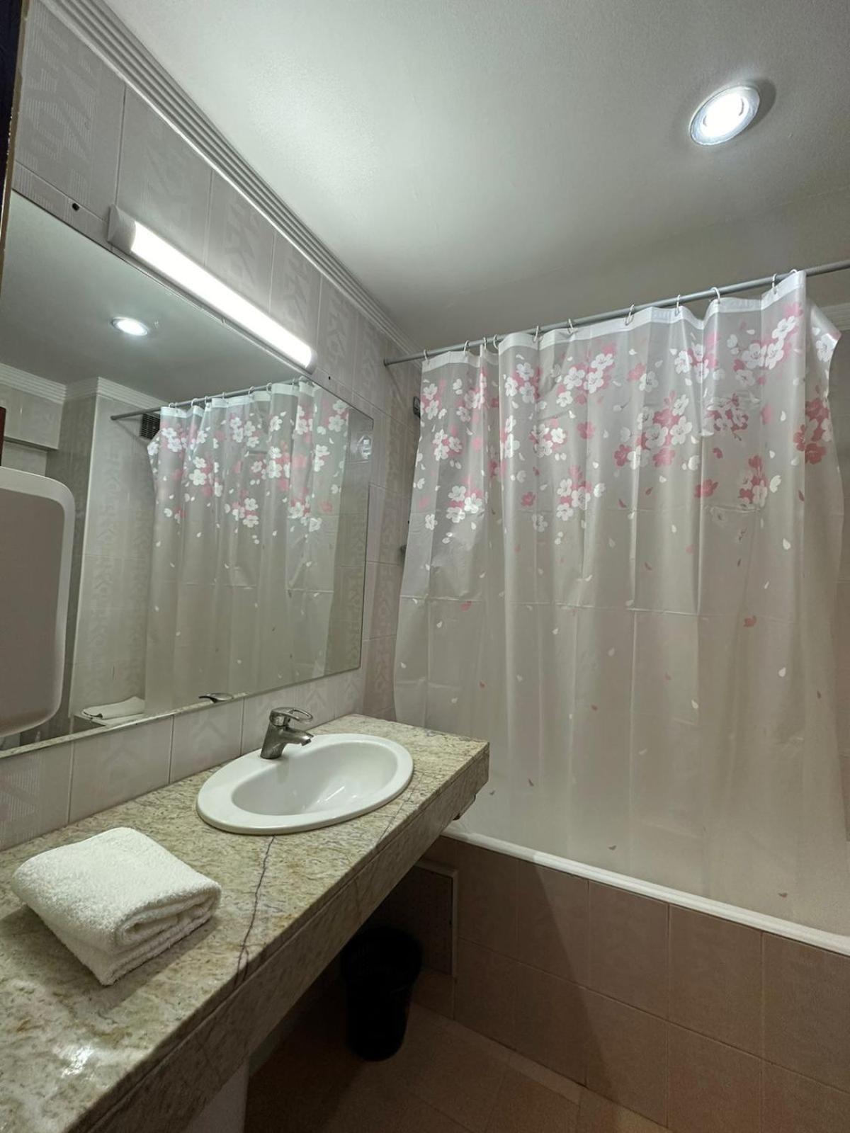 Hotel Amrouss Touristic Darmaroc Azrou Esterno foto